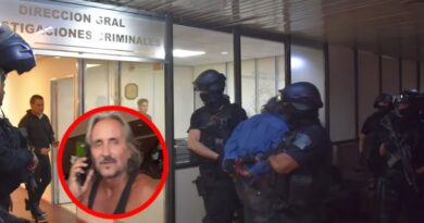 Encerrado en una cabina de vidrio: comenzó el nuevo juicio contra “La Hiena Humana”, el asesino múltiple de Córdoba