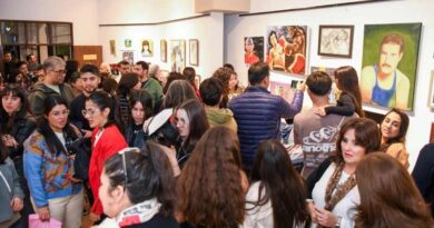 Con la capacidad colmada se abrió la muestra artística en el Centro Cultural Municipal Ricardo Rojas