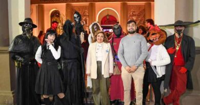 La intendente Fuentes lanzó la editorial municipal y la nueva edición del 2* concurso de jóvenes escritores La Bibliodera