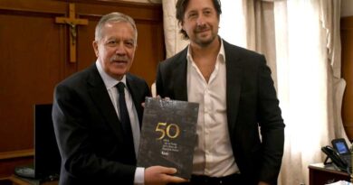 El Jefe de Gabinete, Elías Suárez, recibió al Presidente de la Fundación El Libro