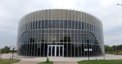 El escritor Bernardo Stamateas se presentará en el Óvalo del Parque Sur el lunes con el apoyo de Cultura de la municipalidad
