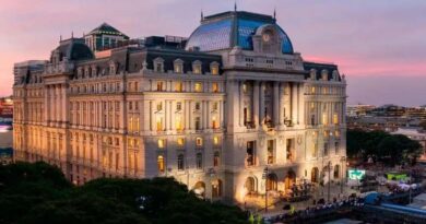 Empleado que espiaba a niñas murió tras arrojarse de una ventana en el Palacio Libertad