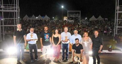 Funcionarios de la Capital asistieron a la ceremonia de apertura del Festival Nacional de la Chacarera
