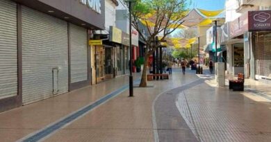 La Cámara de Comercio confirmó que el martes de Carnaval abrirán los comercios