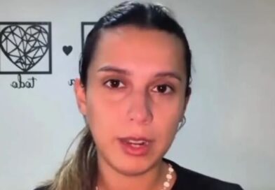Agostina Páez pidió disculpas por sus dichos tras cambiar de defensa técnica
