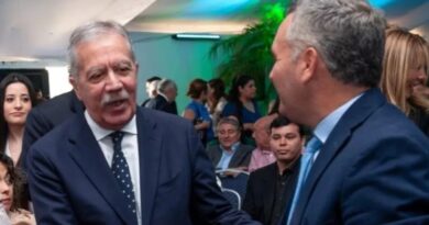 Entre el incremento salarial y los bonos serán más de $100 mil millones para los empleados públicos