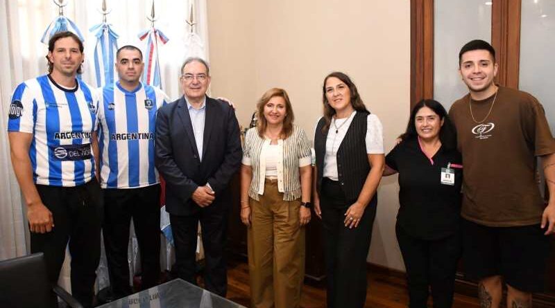 La intendente Fuentes recibió a los convocados a la preselección argentina masculina de cestoball