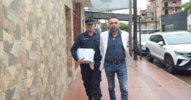 Ramiro Petros recibirá atención médica y ordenaron alojarlo en la Seccional Tercera del Barrio Belgrano