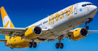 En medio de cancelaciones y multas, Flybondi abrió un programa de retiros voluntarios