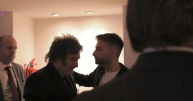 Trama $LIBRA: revisan mensajes, audios y pagos en dólares ligados al entorno presidencial