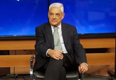 El economista Zuleta Puceiro habló de la situación económica: “Se paró, bajó 20% la recaudación y afecta a las provincias”