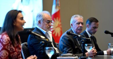 El Gobernador participó del lanzamiento de la capacitación docente y la 4ª Edición del Concurso de escritura de Ana Frank