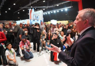 Feria del Libro: Santiago tuvo su día con la presencia del Gobernador Elías Suárez
