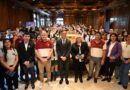 Araujo recibió a alumnos del interior en la Casa de Gobierno