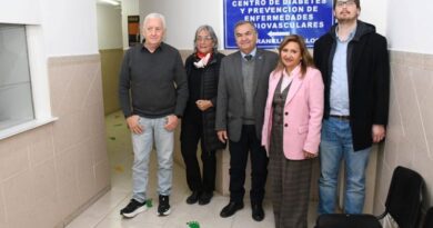 La intendente Fuentes recorrió un centro médico especializado en diabetes que atiende al personal municipal