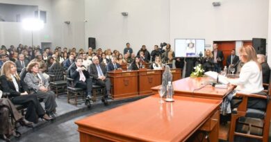 La intendente Fuentes dijo que gobernó en una Argentina atravesada por la incertidumbre económica.