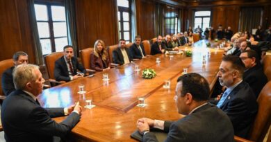 Elías Suárez recibió a la comitiva oficial de la FEARAB Argentina