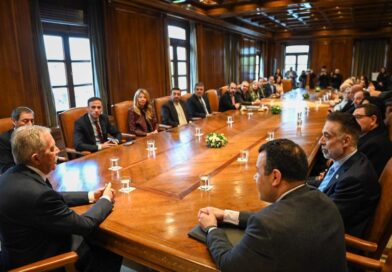Elías Suárez recibió a la comitiva oficial de la FEARAB Argentina