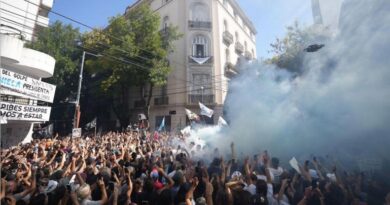 Cristina Kirchner apeló las restricciones de su prisión domiciliaria y busca que le retiren la tobillera electrónica