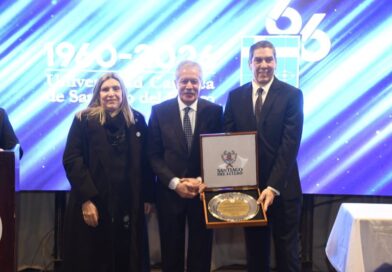 El gobernador Elías Suárez participó del acto por el 66° aniversario de la Ucse