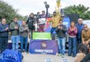 La intendente Fuentes, el secretario Benavente y el Prof. Dapello premiaron a los ganadores de la competencia La Ciudad Corre