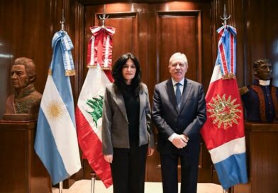 El Gobernador recibió la visita protocolar de la embajadora del Líbano en Argentina