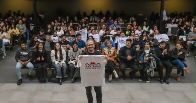 Exitoso conversatorio con Darío Sztajnszrajber en Fernández