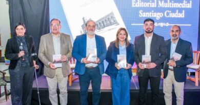 La intendente Fuentes participó de la presentación del libro “El municipio santiagueño en el siglo XVIII”