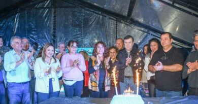 Gerardo Zamora destacó la vigencia de la Marcha de los Bombos y el crecimiento de los festejos por Santiago