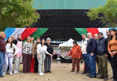 136° Aniversario de Fernández: habilitaron el espacio de artesanos en el Paseo Capital del Agro