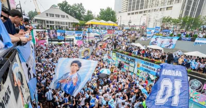 Caos antes de Argentina vs. España: vuelos demorados, entradas a más de US$10.000 y argentinos varados Caos antes de Argentina vs. España: vuelos demorados, entradas a más de US$10.000 y argentinos varados