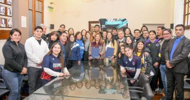 La Municipalidad y la Federación de Voley firmaron un convenio para que se constituya su sede en un predio del barrio Campo Contreras La Municipalidad y la Federación de Voley firmaron un convenio para que se constituya su sede en un predio del barrio Campo Contreras