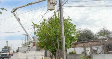 La Municipalidad realizó un operativo de mantenimiento del alumbrado en los barrios John Kennedy, Villa del Carmen, Mosconi, Siglo XX y Siglo XXI
