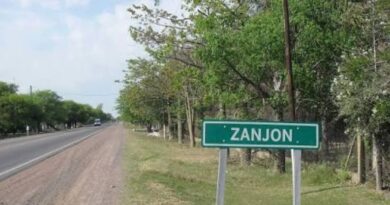 Fuerzan caja fuerte y roban $8 millones, armas y PlayStation