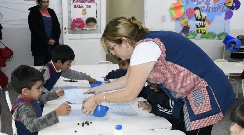 La Municipalidad invita a docentes a cubrir cargos en sus jardines de infantes