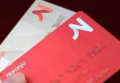 Una profesional santiagueña sufrió una estafa millonaria tras contactar a un falso soporte de Naranja X