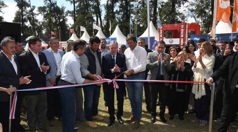 El gobernador Elías Suárez participó este jueves de la apertura oficial de la 19ª ExpoBra