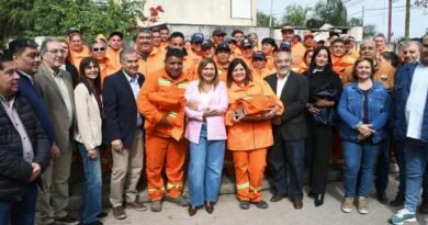 La intendente Fuentes destacó el compromiso del personal de recolección al celebrar su dia y entergarles más de 2000 uniformes