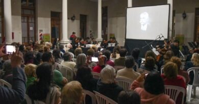 En la Municipalidad, se dio inicio al ciclo de cine para adultos mayores