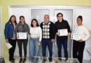 Entrega de certificados y financiamiento a emprendedores locales a través de la Oficina de Empleo