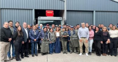 La Municipalidad entregó 450 uniformes al personal de Parques y Paseos