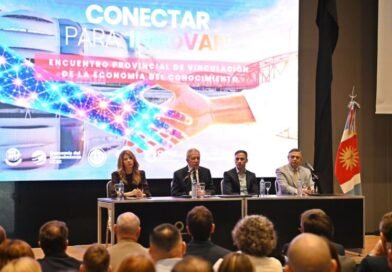 El gobernador Elías Suárez participó del acto de apertura de “Conectar para Innovar”